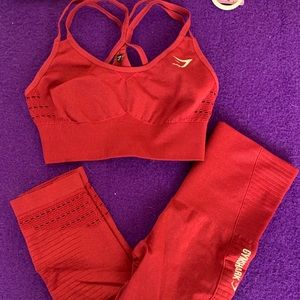 Gymshark 2 pc set seamless crop legging and bra